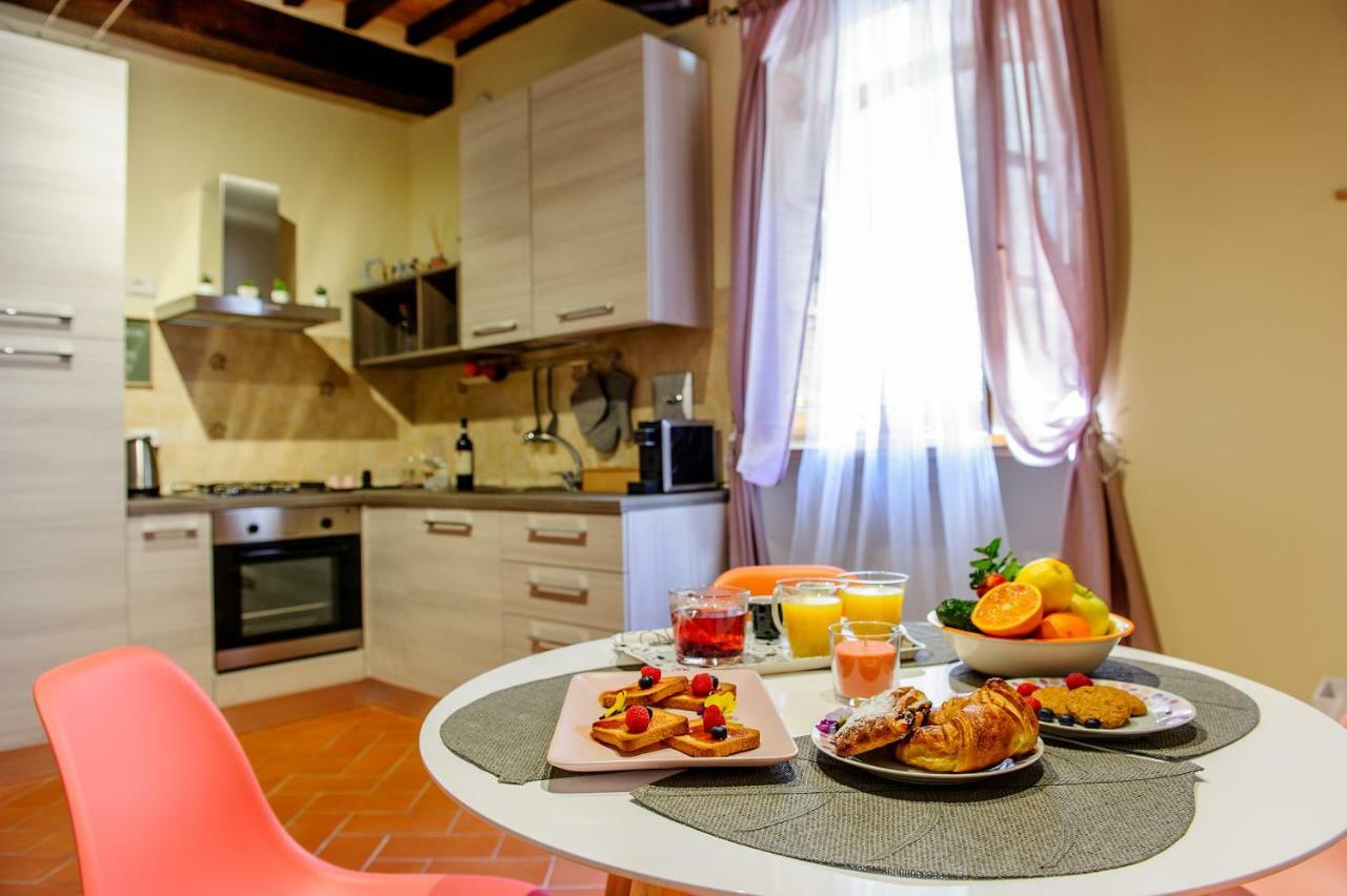 Residenza D'Epoca La Rosa Διαμέρισμα Πιέντσα Εξωτερικό φωτογραφία