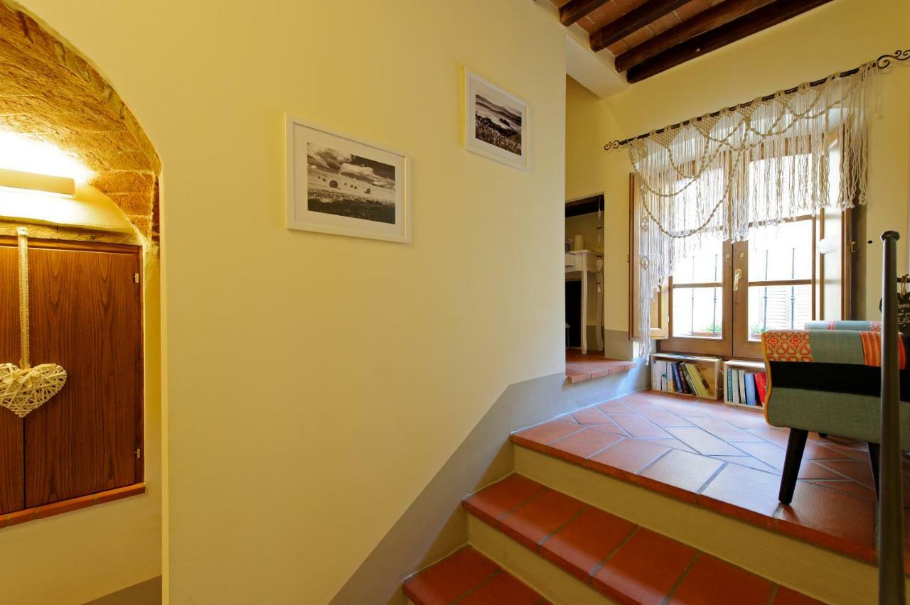 Residenza D'Epoca La Rosa Διαμέρισμα Πιέντσα Εξωτερικό φωτογραφία