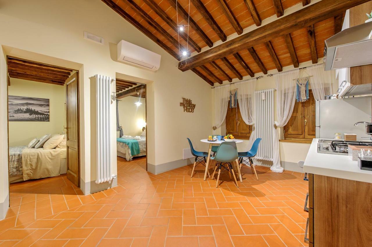 Residenza D'Epoca La Rosa Διαμέρισμα Πιέντσα Εξωτερικό φωτογραφία