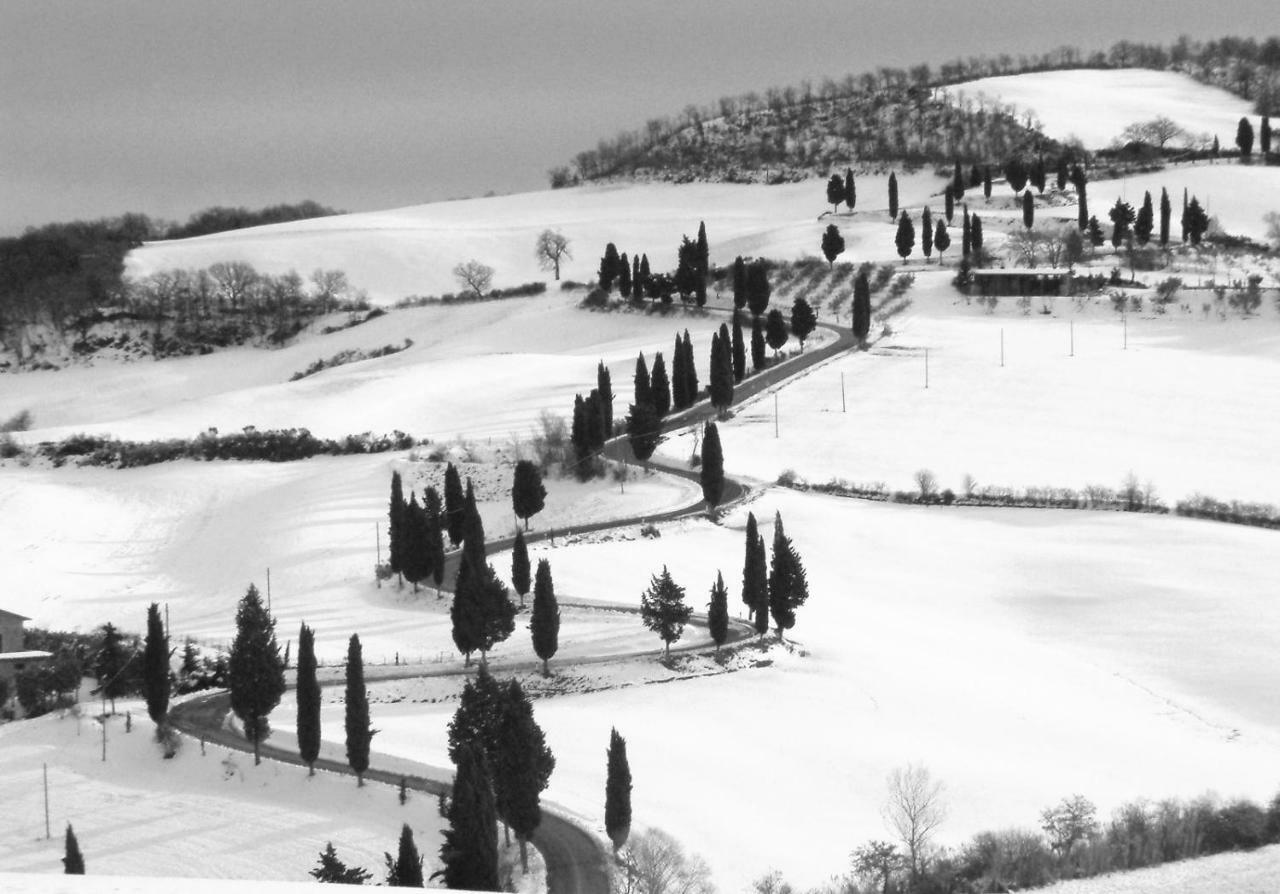 Residenza D'Epoca La Rosa Διαμέρισμα Πιέντσα Εξωτερικό φωτογραφία